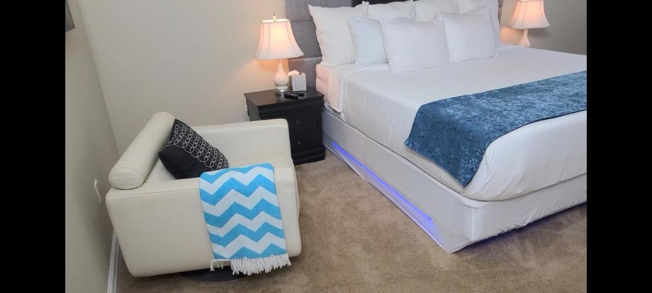 Private Suite - Private Home Stay ฟอร์ต ลอเดอร์เดล ภายนอก รูปภาพ