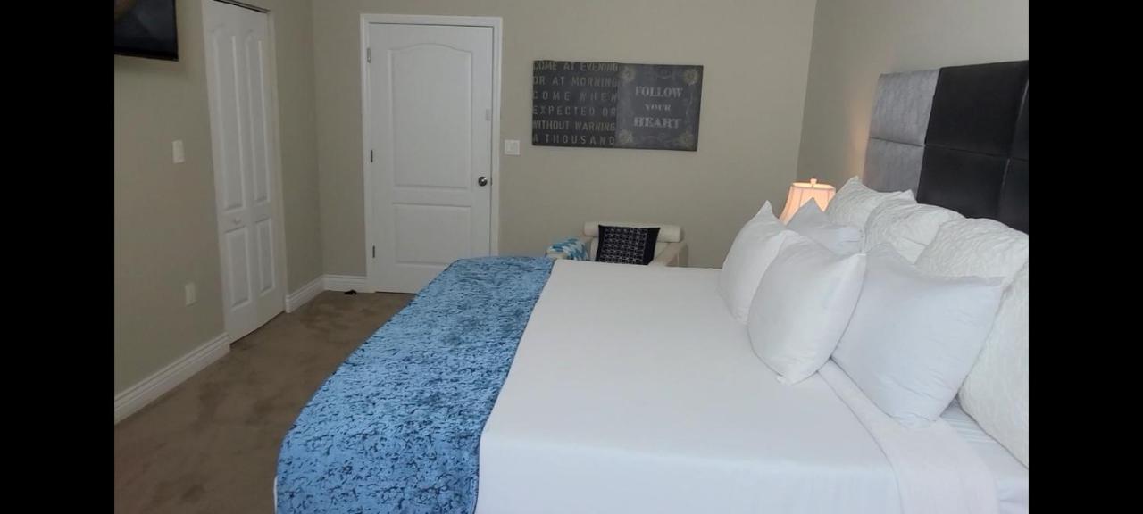 Private Suite - Private Home Stay ฟอร์ต ลอเดอร์เดล ภายนอก รูปภาพ
